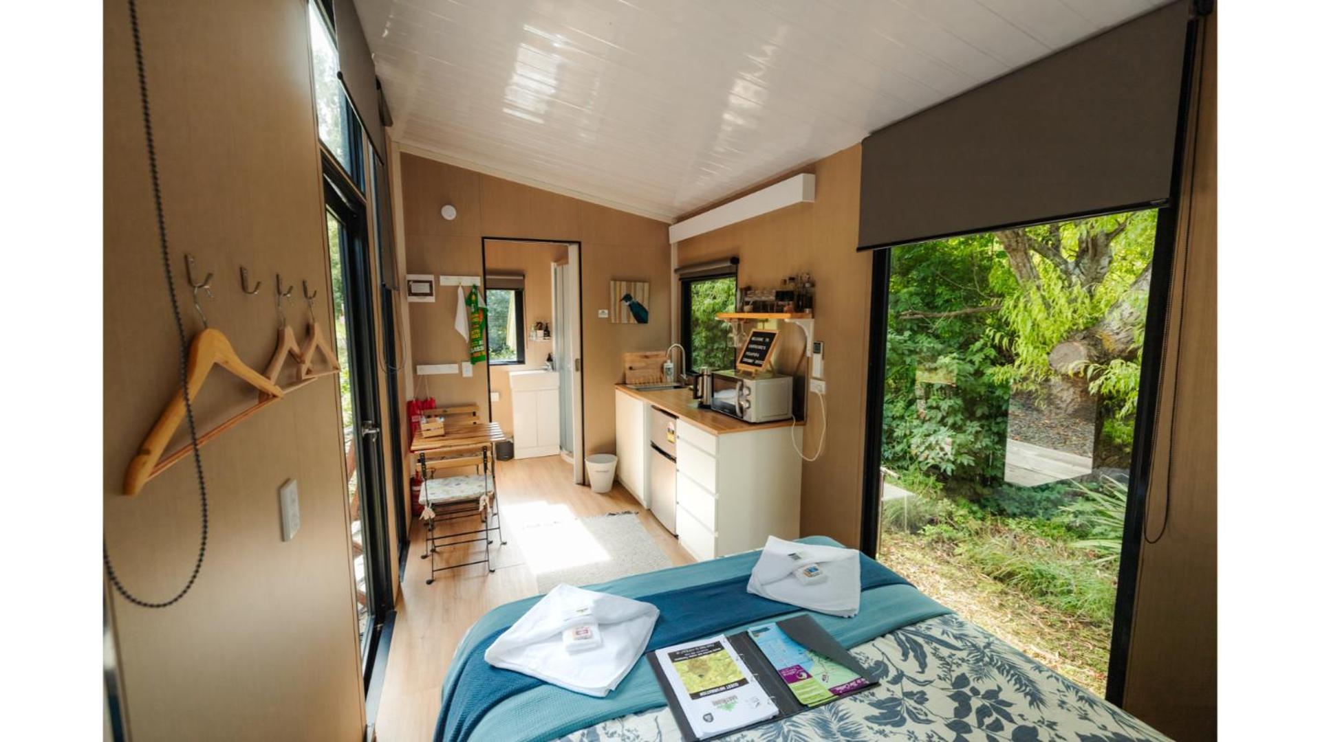 Pekapeka Tiny House By Tiny Away Villa Owaka Luaran gambar